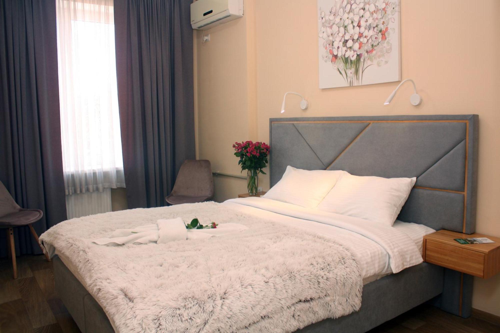 Centralny Hotel Krivoy Rog Bagian luar foto