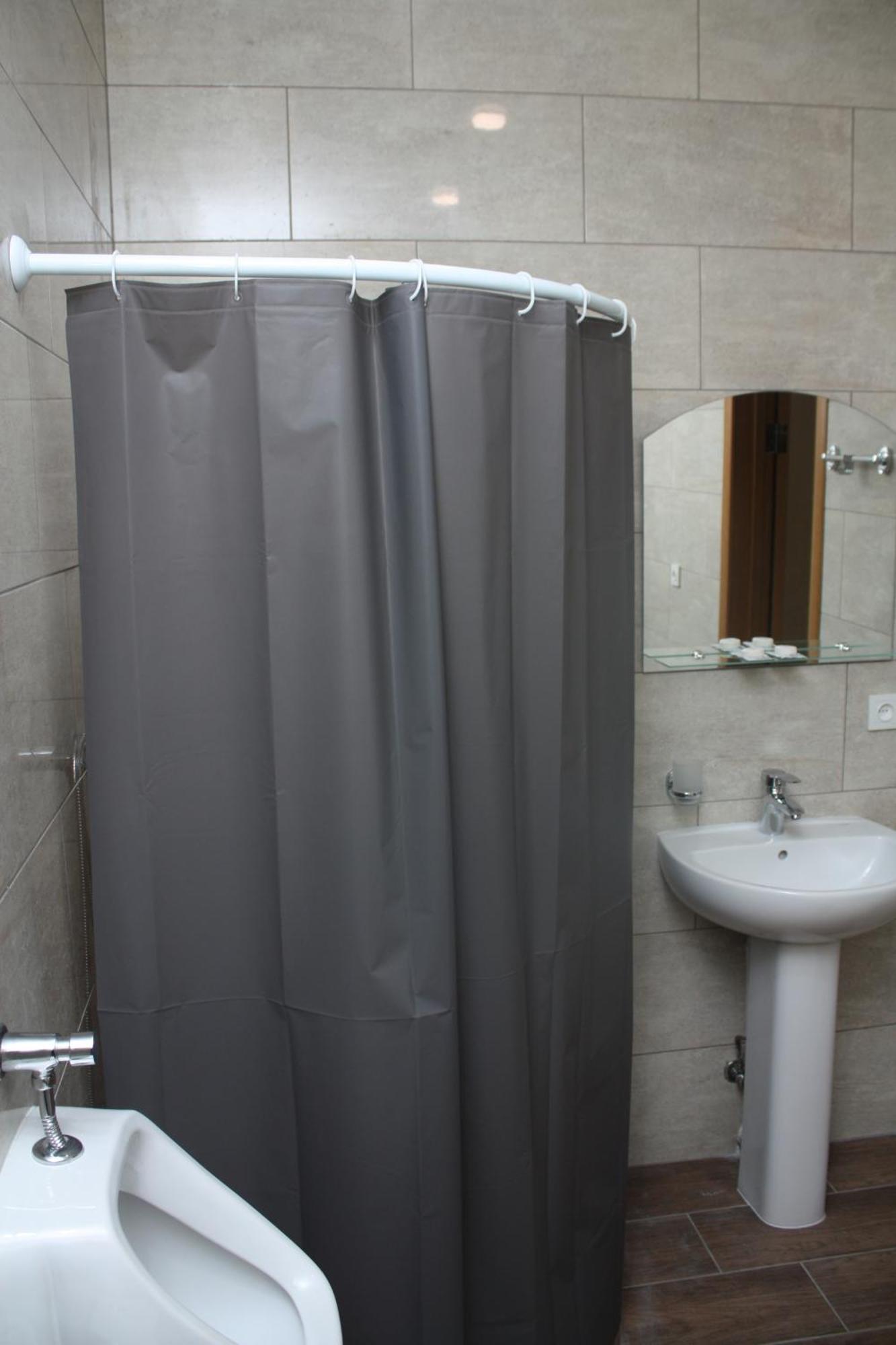Centralny Hotel Krivoy Rog Bagian luar foto